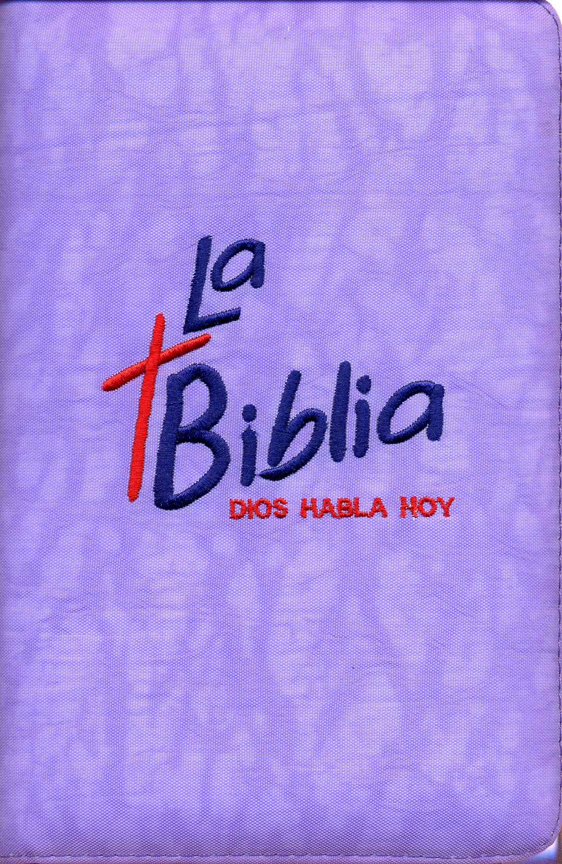 Biblia bordada lila