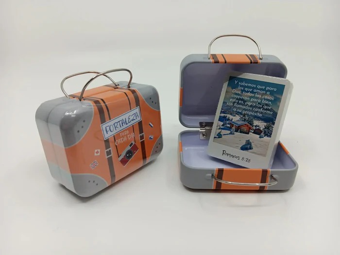 Caja De Promesas Metálica Maleta/ Fortaleza Para Cada Dia