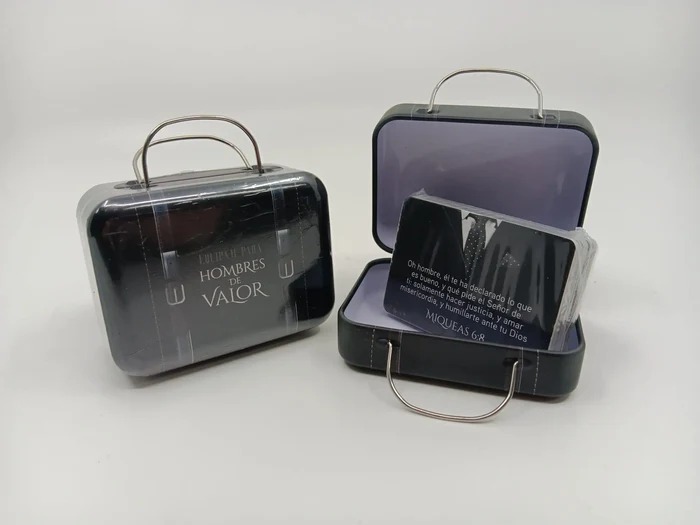 Caja De Promesas Metálica Maleta/ Equipaje Para Hombres De Valor